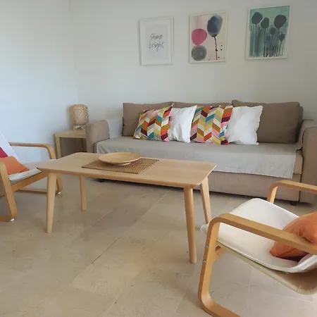 Appartamento Amplio, Luminoso Y Moderno Con Amplia Terraza Y Hermosas Vistas En Exclusiva Urbanizacion