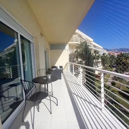 Amplio, Luminoso Y Moderno Con Amplia Terraza Y Hermosas Vistas En Exclusiva Urbanizacion Appartamento Benalmádena