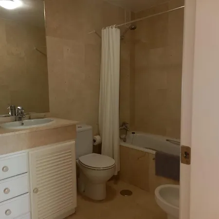 Amplio, Luminoso Y Moderno Con Amplia Terraza Y Hermosas Vistas En Exclusiva Urbanizacion Appartamento *